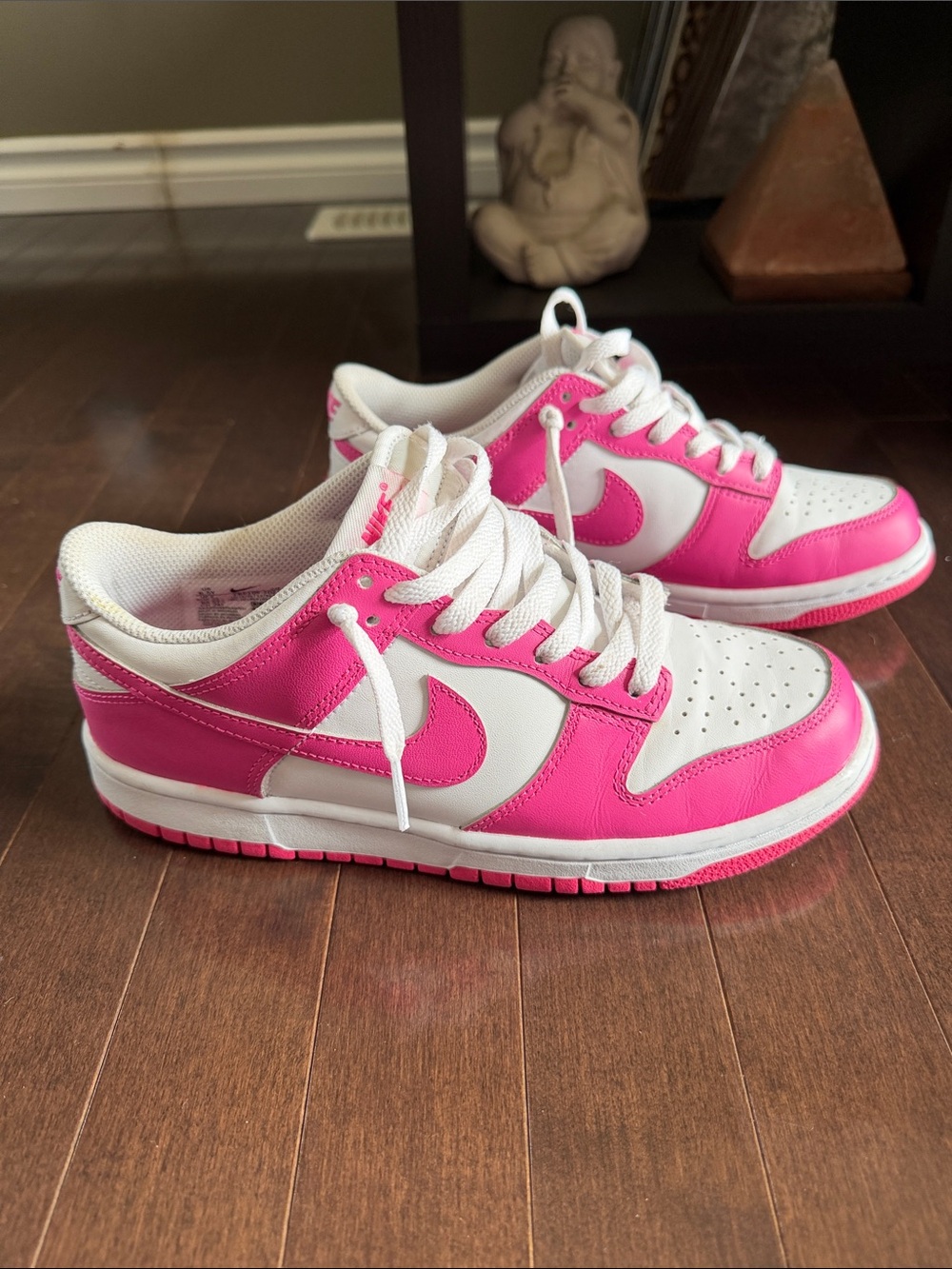 Nike Women's Low-Top Sneakers. Youth 6.5 fits 8.5 women’s perfectly